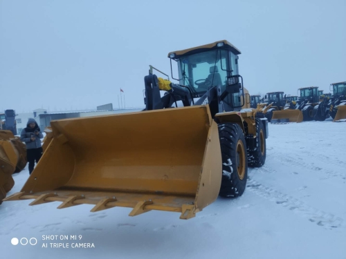 Погрузчик XCMG  LW300FN  1,8 куба